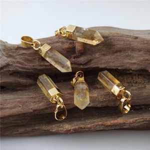 Colares pendentes Fuwo Natural amarelo Ponto de quartzo dourado Acessórios de cristal de espigão de cor de ouro para jóias PD130 5pcs