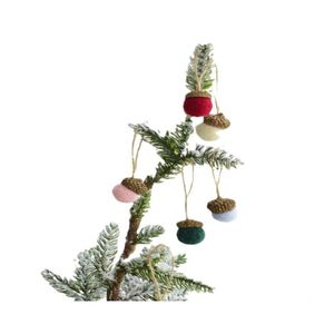 Decora￧￣o de festa de natal pine cone boneco pendurado ornamento pequeno presente de feltro reutiliza ornamentos de bola em casa entrega de entrega de entrega de garden fE dh07f