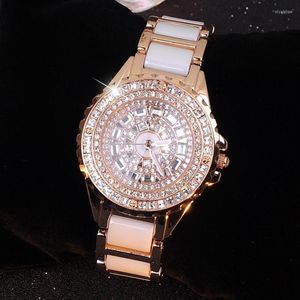 Armbanduhren Damenmodeuhr Luxus Roségold Kristall Diamant Armbanduhren Keramikarmband Kleid StrassuhrArmbanduhren Iris22