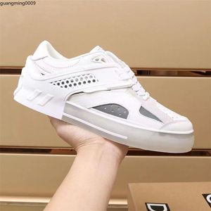 2023 Os mais recentes sapatos esportivos masculinos na luz simples e elegante e confortável respirável na parte superior do pé clássico versátil sapatos de vestido tamanho 35-45 gm9jhk000000001