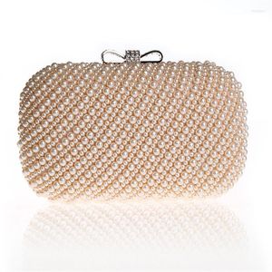 Kvällspåsar 2023 Pearls Black White Pärled Clutch Bag Weddal Bridal Clutches Party Dinner Purse Kedjor Handväska WY68