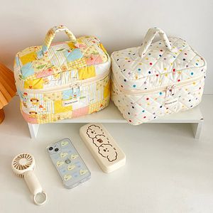 化粧品バッグケース女の子のキルティングコットンメイクアップバッグ女性ジッパー化粧品オーガナイザーポーチ女性布箱形状ハンドバッグ230201