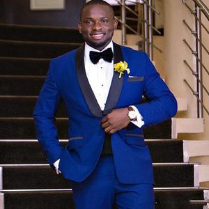 Erkekler Kraliyet Mavi Afrika Damat Smokin Düğün İnce Fit Erkekler Siyah Şal Lapel Man Balo Partisi Erkek Takım 3 Parça