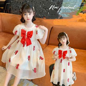 Meninas Vestidos de meninas Vermelho Flor do arco vermelho bordado Princess Summer Dress Froff Puff Sleeves Tutu para 4 5 6 7 8 9 10 11 12 anos 0131