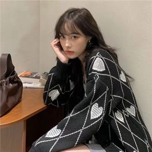 Women's Knits Tees Women Knitted Cardigan Argyle Heart Pattern Jacquard Sweater Long Sleeve Love Style Coat Fall Winter Vintage Korean Tops 230201