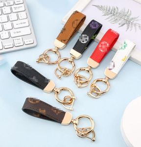 Creativity Presbyopia Print Car Keychain Bag Pendant Charm Jewelry Keyring Holder Fashion PU Leather Flower Grid Designer Metal Key Chain Accessories
