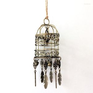 Dekorativa figurer Mini Bird Cage Car Home Decoration Hanging Ornament Bedside Decor for Wall Room Wind Chime Bells