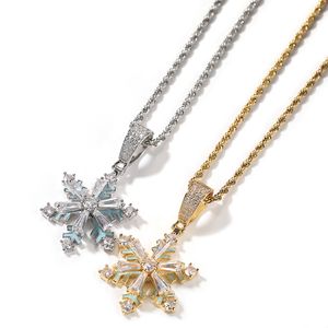 Hip Hop Iced Out Oroduct Rotating Snowflake Luminous Drop Oil Pendant Necklace with Rope Chain