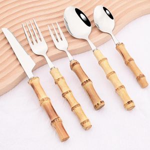 Servis uppsättningar 1 st 304 rostfritt stål kniv salladgaffel te sked bordsartil bambu handtag bestick som serverar bestick