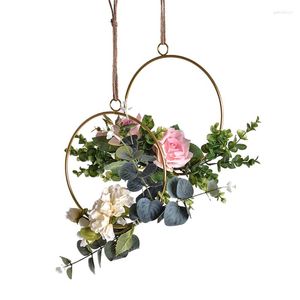 Kwiaty dekoracyjne w stylu nordycki sztuczny wieniec kwiatowy z żelaznym pierścieniem do dekoracji okna do drzwi wiszący ornament girland Aq212