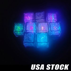 Sensor de líquido de cubo de gelo LED de várias cores, piscando piscando, iluminando cubos de gelo para bebidas Barras de casamento de festa luzes de natal 960 pacote/lote