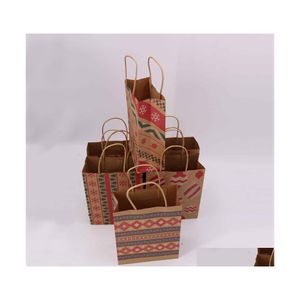 Presentf￶rpackning juls￤ckar med handtag tryckt Kraft Paper Bag Kids Party Favors Box Decoration Home Xmas Cake Candy DBC Drop Delivery Dh9xi