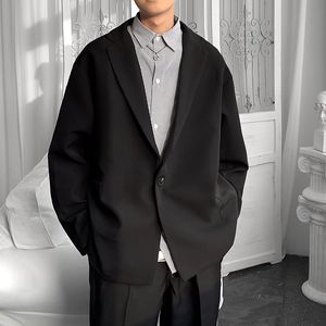 Męskie garnitury Blazers Luksusowy klasyczny czarny niebieski Khaki w stylu Japonia Casual Blazers Autumn Spring Fashion Brand Loose Long Suit 230202