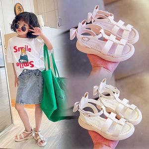 Roman Summer New Fashion Children Sandals Princess Bottom Soft Non Slip Girls Tire Bow Color Color Beach Shoes 0202
