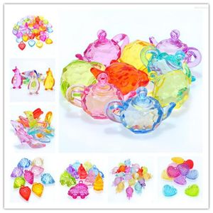 Collane con ciondolo Bambini Chunky Collana in acrilico Pendenti Kawaii 3D Teiera Frutta Fragola Cuore Caramelle Chiave Car Pinguino Forma Gioielli Charms