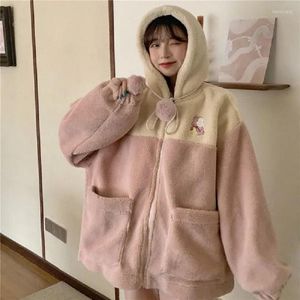 Kvinnors päls herstory Kvinnor Hösten Huven Söt lammrock Kvinnlig Sweet Pocket Kawaii Patchwork Ytterkläder Shearing Jacket