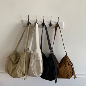 Nylon-Umhängetasche, lässige Schultasche, wasserdichte Sporttasche, Wochenendtasche, Reisetasche für Damen, DOM-ET083