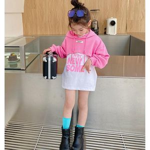 衣類セットファッションベビーガールズ春秋のセットパーカーセーター長袖シャツ服の子供カジュアルバースデースーツ