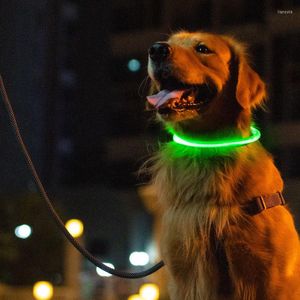 Kołnierze dla psów prowadzone przez kołnierz zwierząt USB Nocne świetliste ładunek Bezpieczeństwo miganie blasku Utrata zapobiegania uprzężem