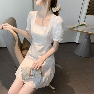 Casual Dresses Of Small Man's First Love Dress French Style Thin And Tall Fragrance Temperament White Gentle Lace Female