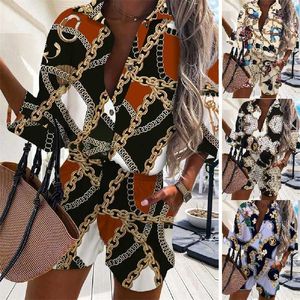 Summer Tracksuits Fashion Womens Two Piece Set Wear Chain Printing Button Designer Shirt Shorts Set