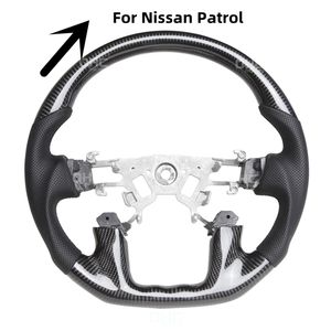Koła kierownicze samochodowe dla Nissan Patrol Fibre Fibre Sports LED kierownica