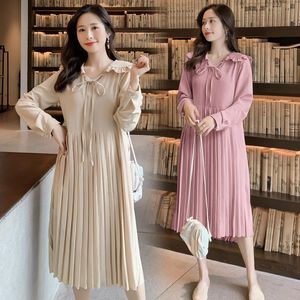 Moderskapsklänningar höstkoreansk mode lång klänning eleganta söta veckade kläder för gravida kvinnor faller graviditetskläder
