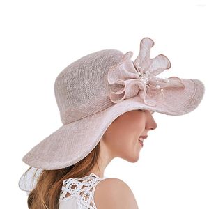 Berets Women's Summer Fedoras Flower Pearl Beadings Straw Hats Large Floppy Folding Wide Brim Cap Sun Elegant Lady Sunblock Beach Hat