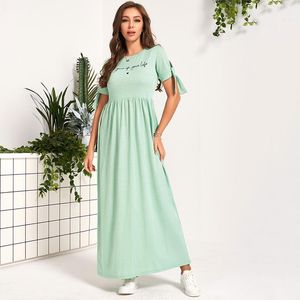 Sukienki na co dzień Maifun Summer Women Długie sukienka 2023 Mint Green High Talia A-Line Bandage Węzeł krótkie rękaw