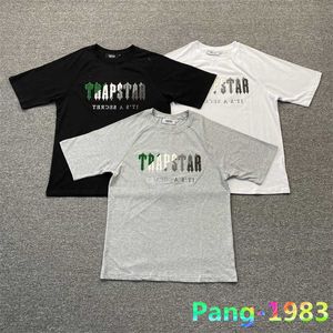 Herr t-shirts 2022 Spring Summer Trapstar T-shirt män kvinnor grön vit handduk broderi kort ärm t-skjorta set mångsidig komfort bomullstopp G230202