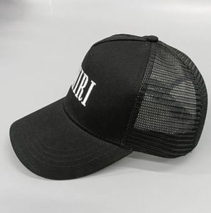 Последние бейсболки Роскошные дизайнеры Hat Fashion Trucker Cap Высококачественные буквы с вышивкой