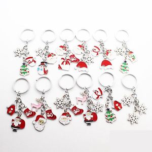 Keychains Fashion Elk Santa Claus Pendant Keychain Keyrings Merry Christmas Ornaments For Key Holder Accessories Xmas Gifts Year 2023