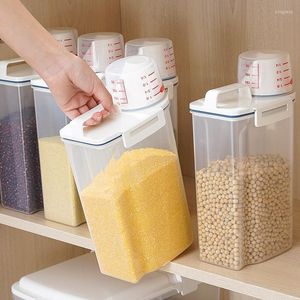 Storage Bottles Kitchen Rice Container With Lids Portable Handle Dry Food Organizer Plastic Seal Grain Bean Cereal Dispenser