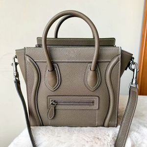 Mode aus echtem Leder, berühmte klassische Tasche, Gepäck, Smile-Tasche, Wochenend-Shopping, Designer, Cross-Body, Luxushandtasche, Clutch, Schultertasche, Toilettenartikel, Vintage-Kofferraumtaschen