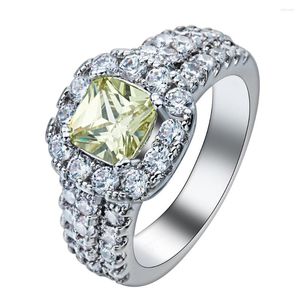 Pierścienie ślubne imitacja obietnica darmowa upuszczenie modelu biżuterii 2023 Księżniczka żółty cZ Pinting Ring Factory Hurt