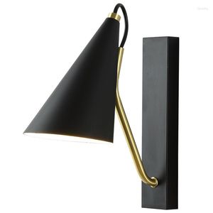 Настенная лампа скандинавские черные/белые светильники