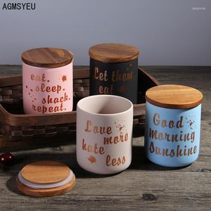 Storage Bottles AGMSYEU Nordic Creative Sealed Jar Wooden Cover Ceramic Coffee Scented Tea Home Kitchen Living Room Decor