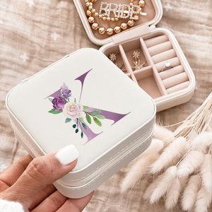 Smyckespåsar Portable Women Box Organizer Display Bridesmaid Travel Jewelery Earring Packaging Boxes Proposal Wedding Present