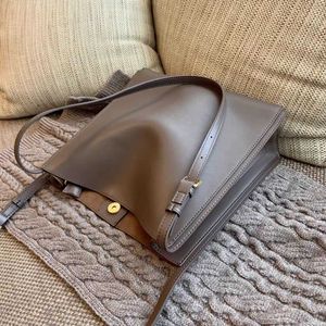 Cowhide Tote Shopping Bag New Style Korean Shoulder Women's Fashion Messenger Commuter Bucket Leather