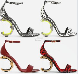 Neue High-Heels-Schuhe, Sandalen für Damen, Schuhe aus echtem Leder, Dressing-Pumps mit D-Barock-G-Sandalen mit geformtem Absatz, Kleiderschuh