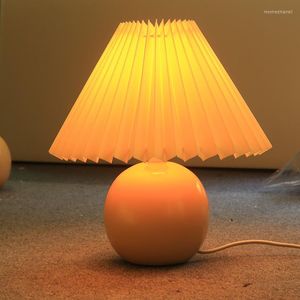 Table Lamps Super High Quality Korean Vintage Retro Pleated Desk Lamp Bedroom Bedside