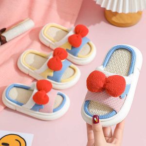 Slipper Princess Red Bow Color Matching Cute Indoor Slipper Open Toe Children Fashion 2022 Four Seasons All-Match Non-Slip Casual Shoes 0203