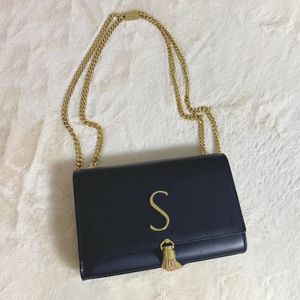 5A Jakość klasyczna Tassel Tote Crossbody Torka sprzęgła metalowe łańcuch logo torby na ramię luksusowe designerstwo skórzana torebki torebki mężczyźni kobiety portfel hasp torba podróżna