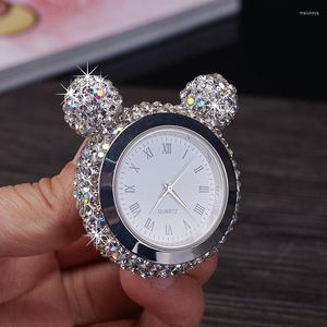 Interiördekorationer bilprydnad Crystal Clock Auto Watch Air Freshener Automobiles Decor Rhinestone Vents Clip Accessorie