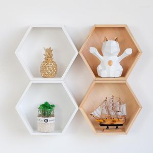 Decorative Figurines Solid Wood Wall Decoration Pendant Hexagon Luggage Carrier Hanging Indoor A Living Room Concise Metope