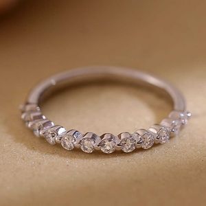 솔리테어 링 모이사니트 다이아몬드 2mm/0.38ct 18K 골드 웨딩 밴드 약혼 반지 925 스털링 실버 여성 영원한 보석 Y2302