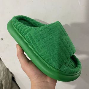 Sandálias peep 20abe marce dedo slides verdes para mulheres sapatos planos saídas de flop plataforma zapatillas de mujer chinelos femininos 230203 's