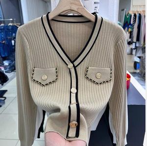 새로운 여성 스웨터 캐주얼 패션 브랜드 여성 디자이너 스웨터