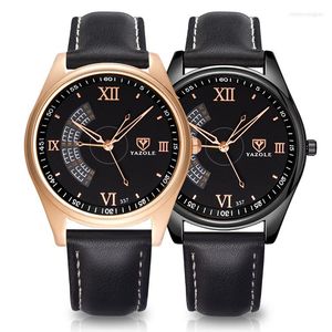 Wristwatches YAZOLE Watch Men Quartz Fashion Reloj Hombre Leather Waterproof Wristwatch Male Clock Relogio Masculino Gifts