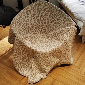 Blankets REGINA Delicate Knitted Leopard Print Winter Warm Faux Fur Microfiber Stich Plaid Bedspread Fluffy Adult Blanket Throw